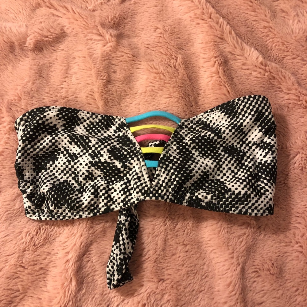 strapless bathing suit top from BECCA swimwear!